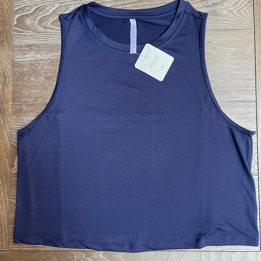 Women’s Medium NWT Fabletics Navy Cropped Athletic Tank Top (Blake Muscle Tank)